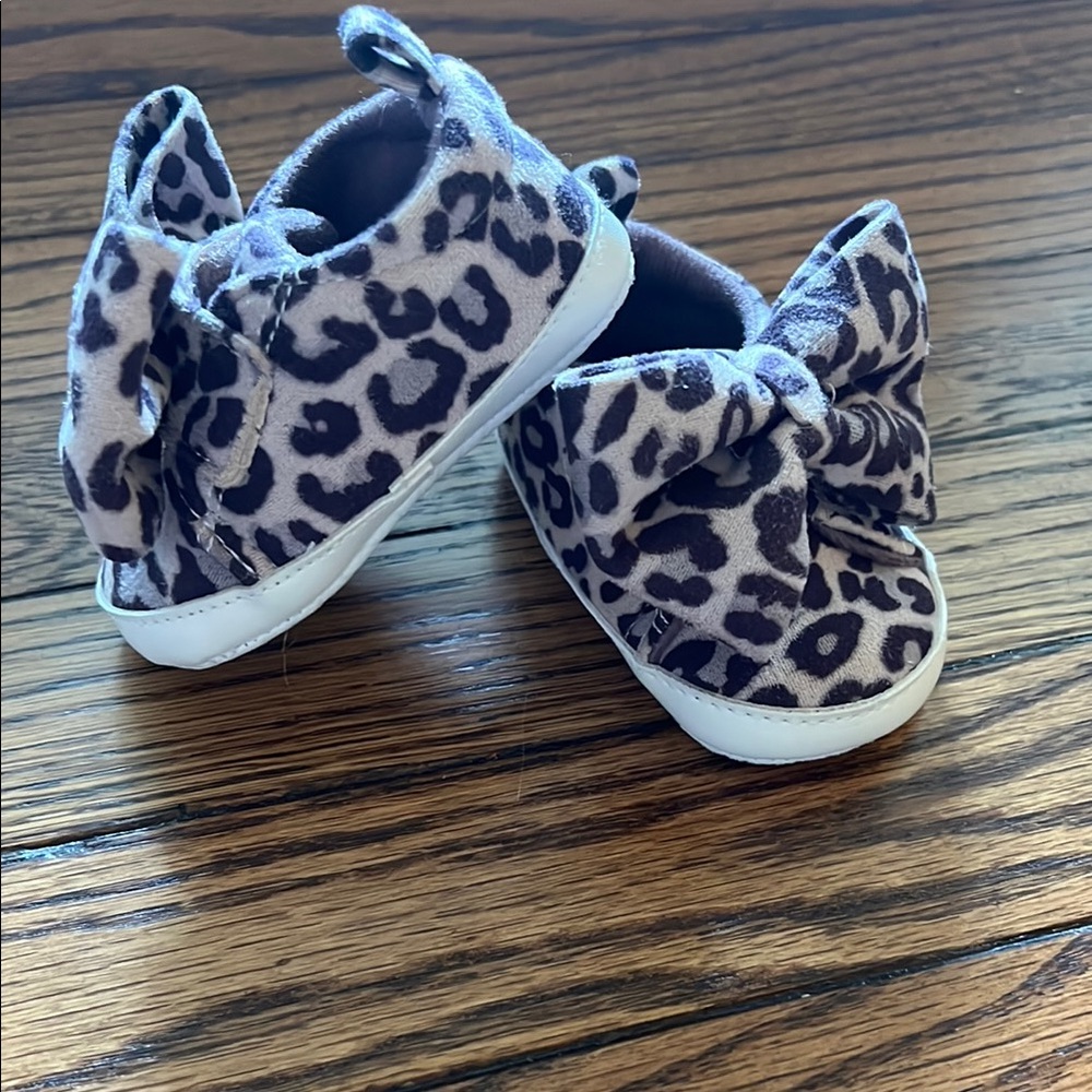 Leopard Print Baby Shoes with Bow